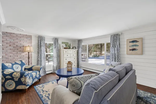 $327,500 | 235 Swan Lake Avenue, Belfast, ME 04915