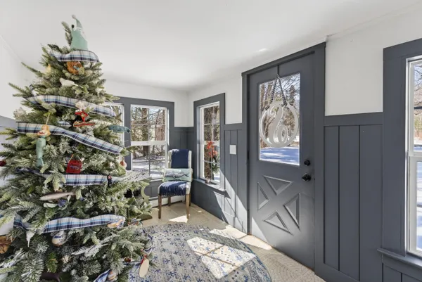 $327,500 | 235 Swan Lake Avenue, Belfast, ME 04915