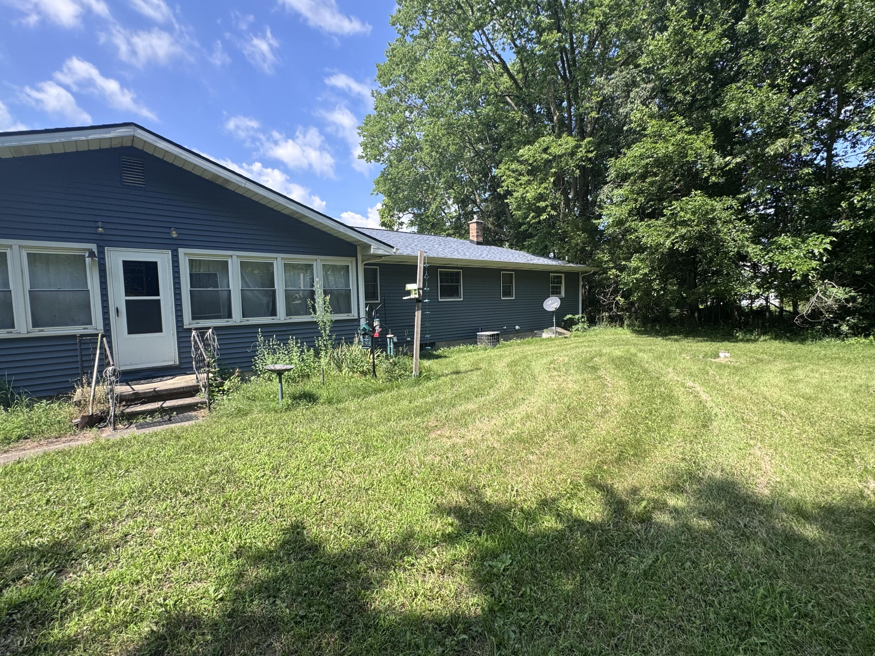 518 Lincoln Road Otsego, MI 49078 - Photo 7 of 39 IMG_8216