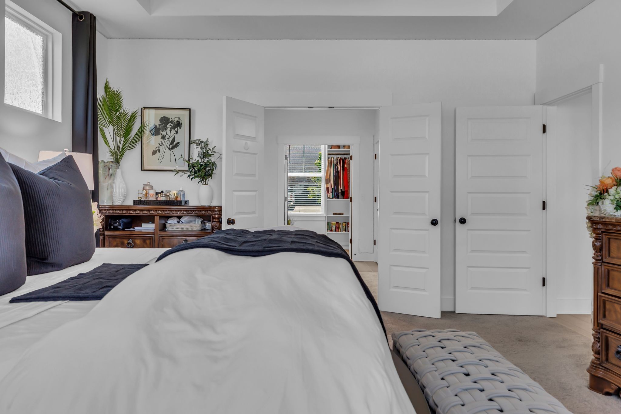 2404 Beaver Drive Murfreesboro, TN 37128 - Photo 22 of 42 a bedroom with a bed and a painting on the wall