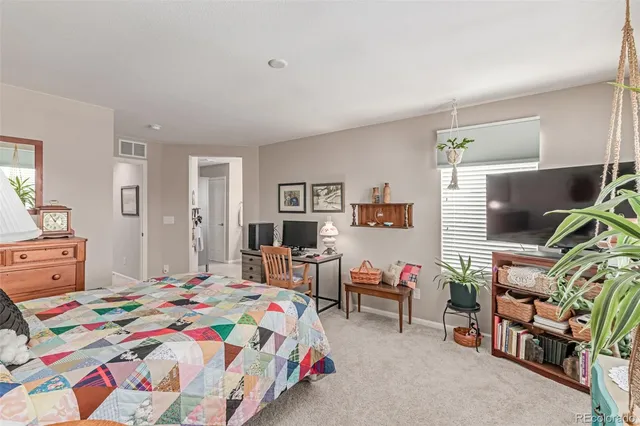 $429,900 | 4790 Kittredge Street, Denver, CO 80239