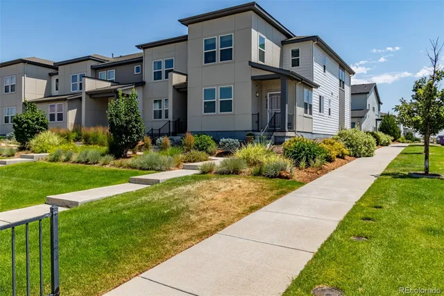 $429,900 | 4790 Kittredge Street, Denver, CO 80239