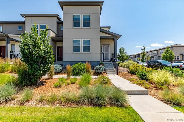 $429,900 | 4790 Kittredge Street, Denver, CO 80239