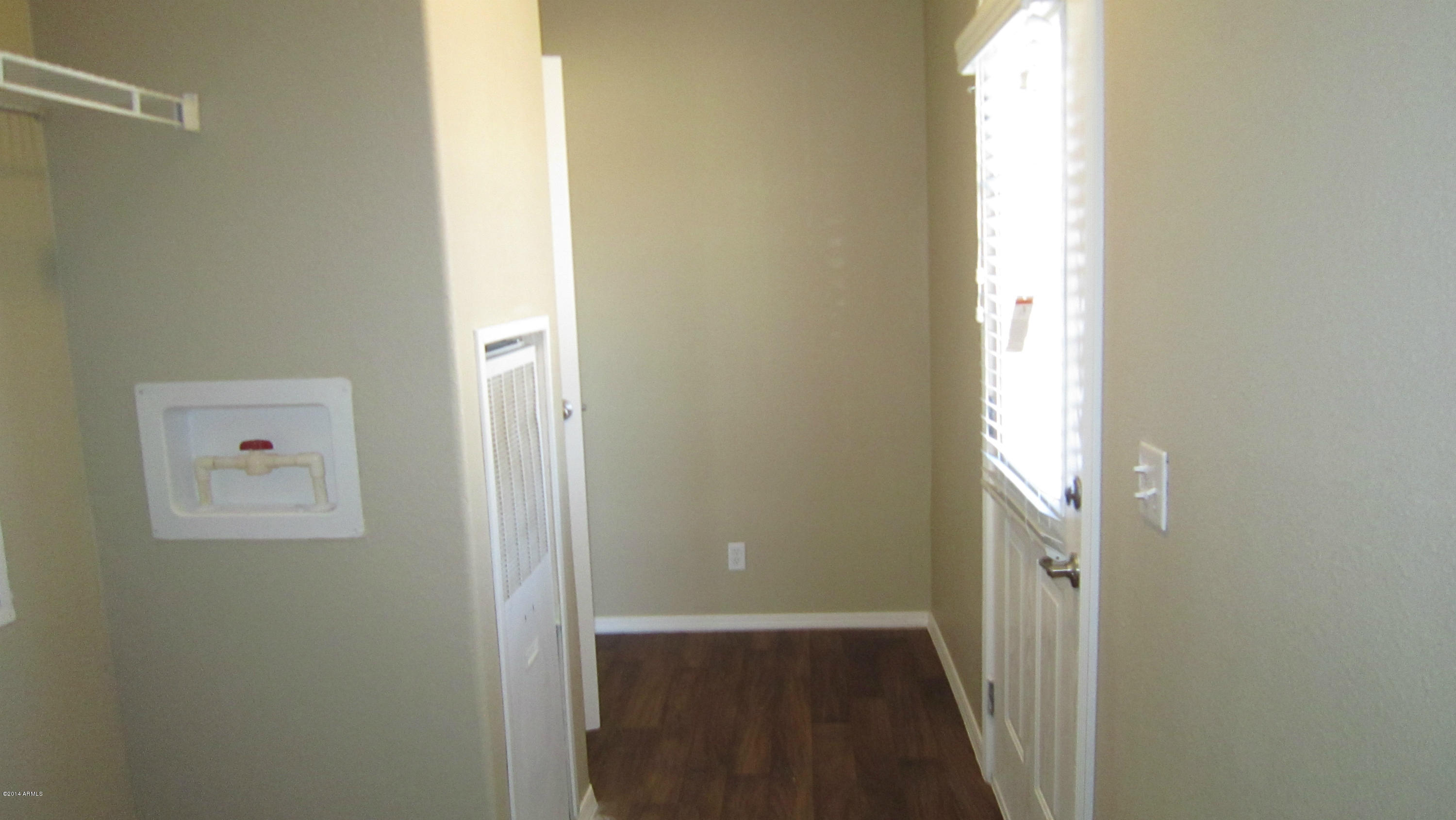 54016 West Ridoway Road Maricopa, AZ 85139 - Photo 31 of 37 Laundry room view 2