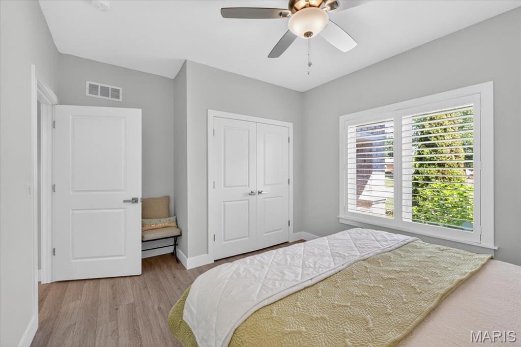 214 East Glendale Road Webster Groves, MO 63119 - Photo 13 of 67