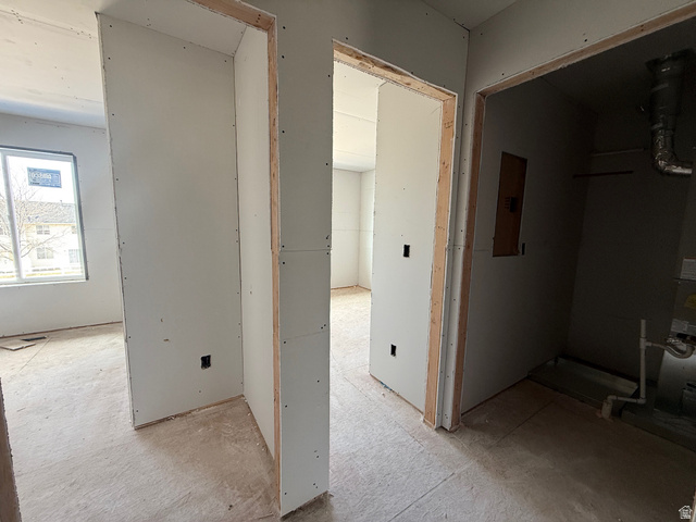 809 South 270th Street East, Unit 2 Smithfield, UT 84335 - Photo 15 of 23 View of hallway