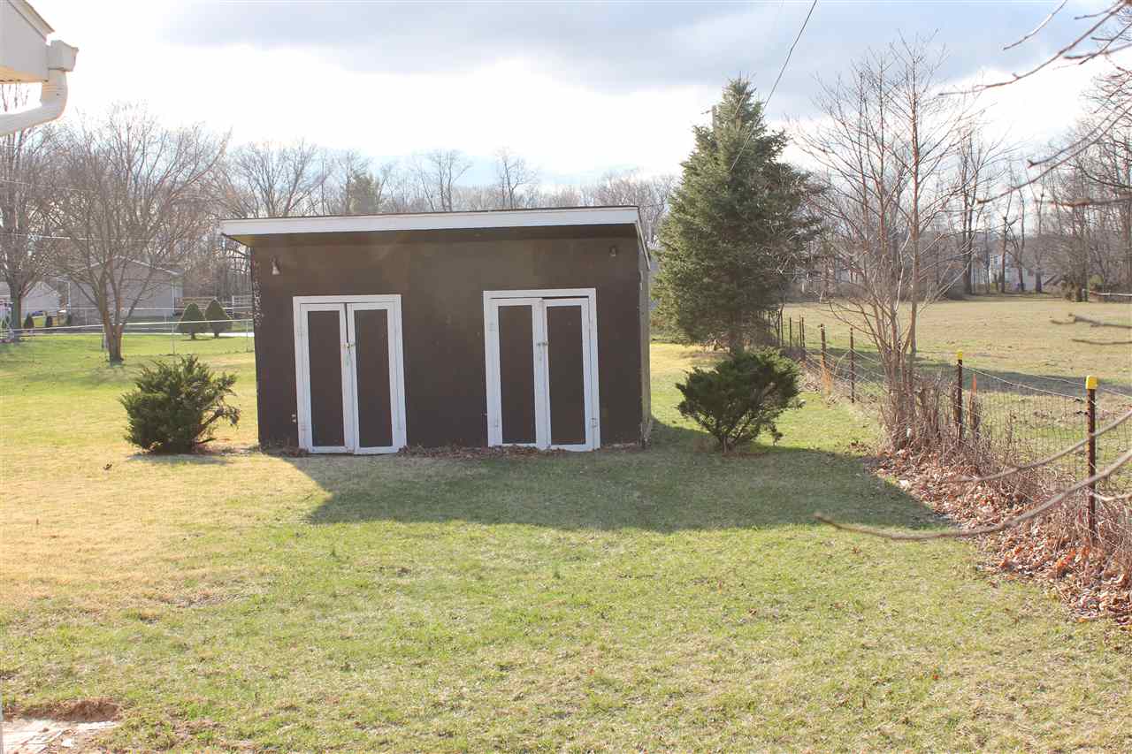 54875 Beech Road Osceola, IN 46561 - Photo 4 of 17 Gallery Image 4