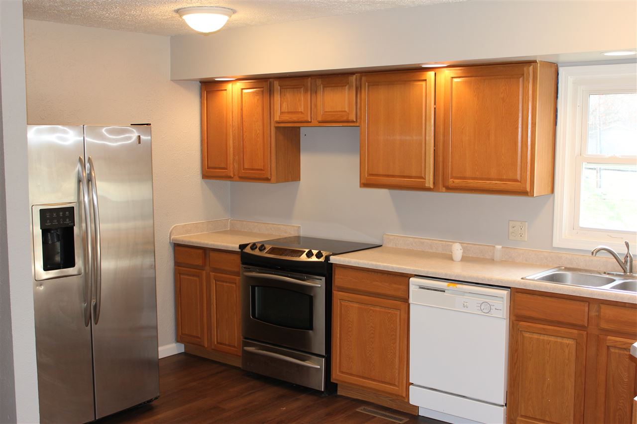 54875 Beech Road Osceola, IN 46561 - Photo 5 of 17 Gallery Image 5
