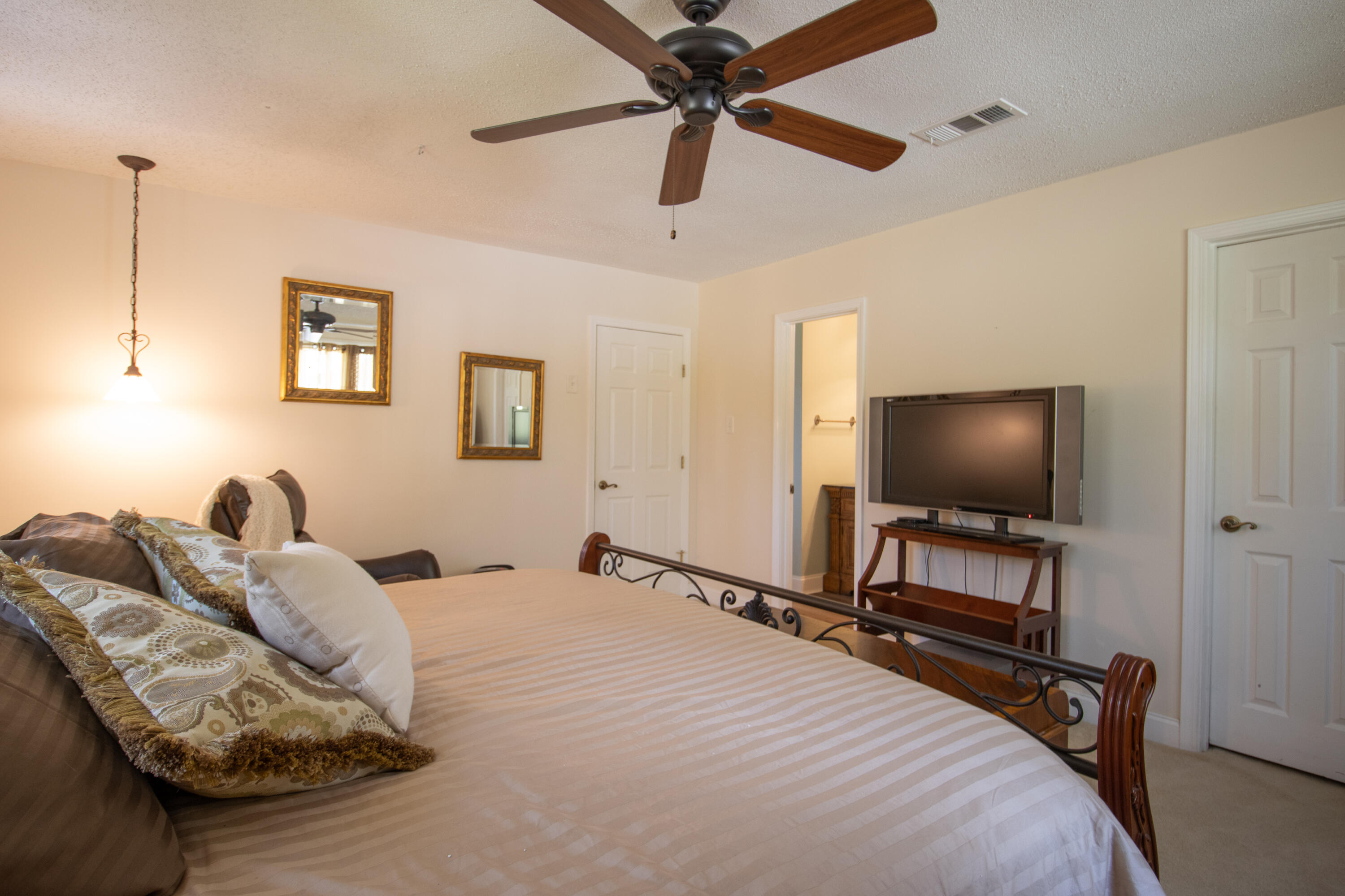 11425 Summer Lane Road Biloxi, MS 39532 - Photo 18 of 34 Bedroom