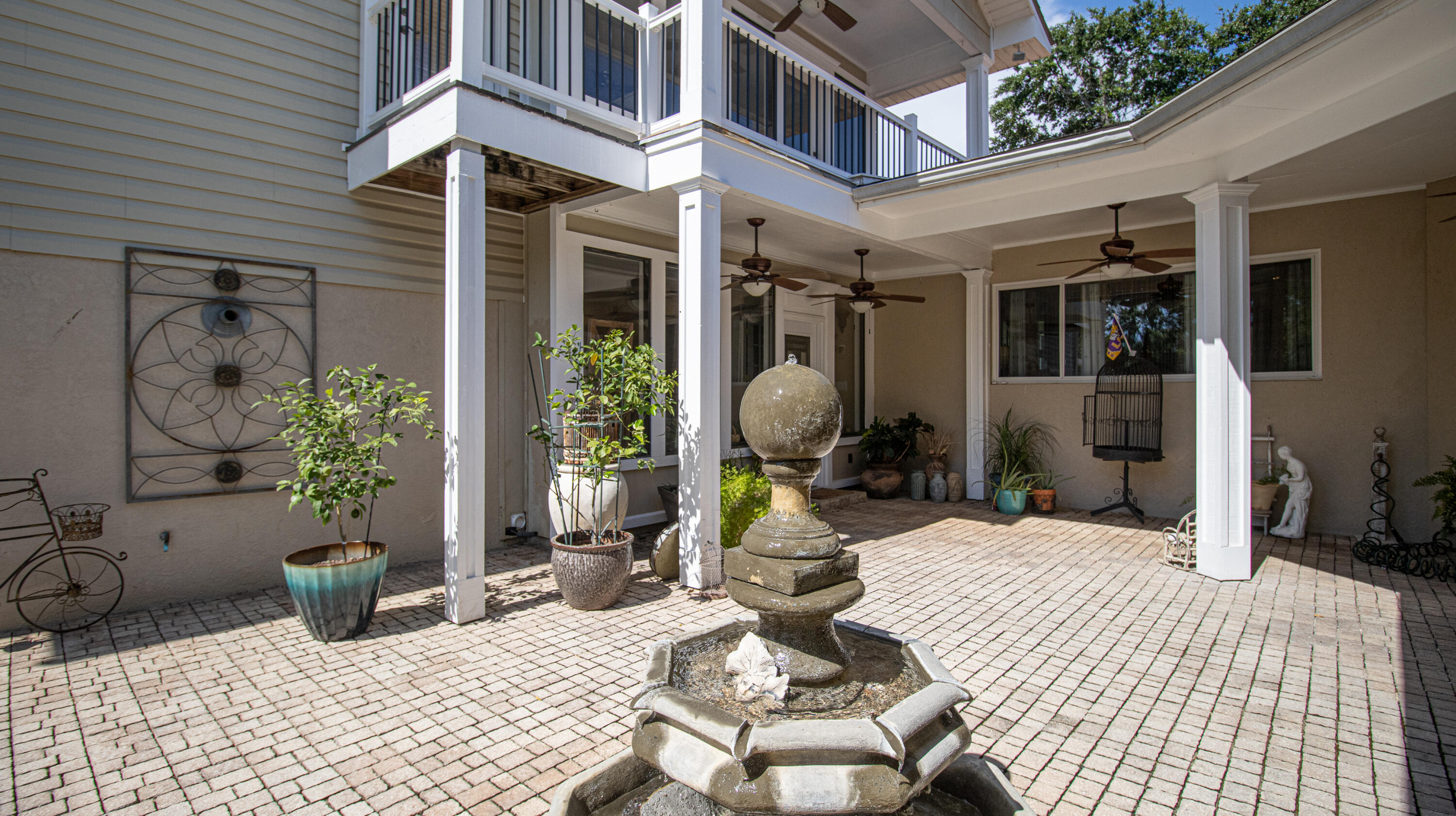 11425 Summer Lane Road Biloxi, MS 39532 - Photo 30 of 34 Courtyard