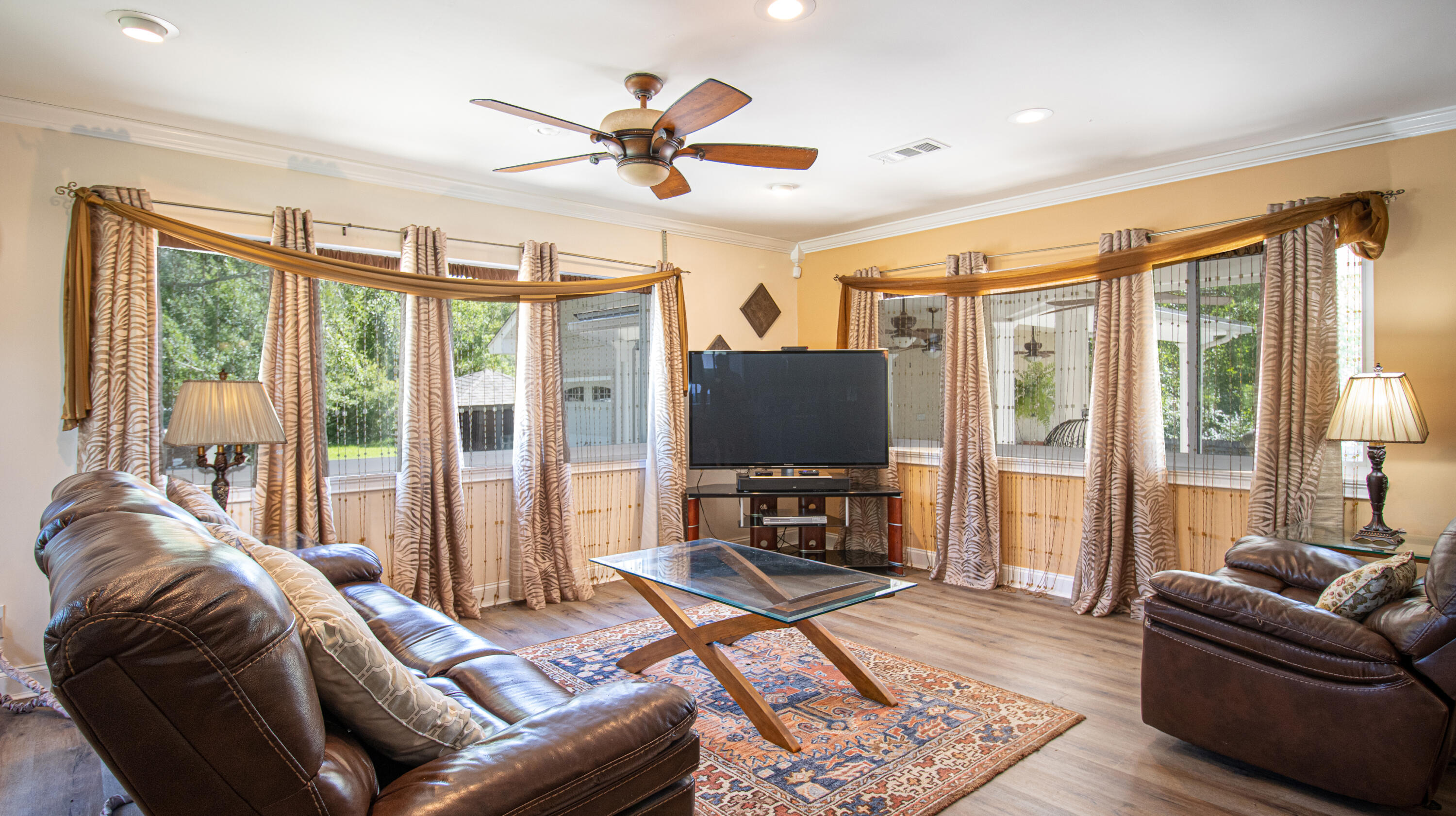 11425 Summer Lane Road Biloxi, MS 39532 - Photo 6 of 34 Family Room