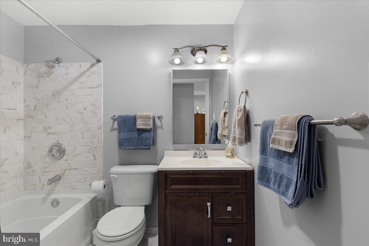 3719 3rd Street North Beach, MD 20714 - Photo 15 of 44 Full Bath