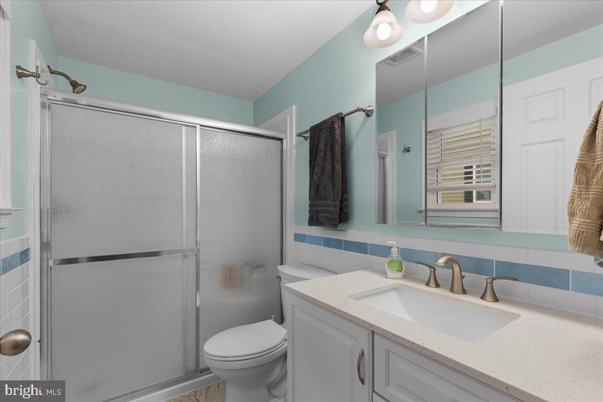 3719 3rd Street North Beach, MD 20714 - Photo 18 of 44 Full Bath