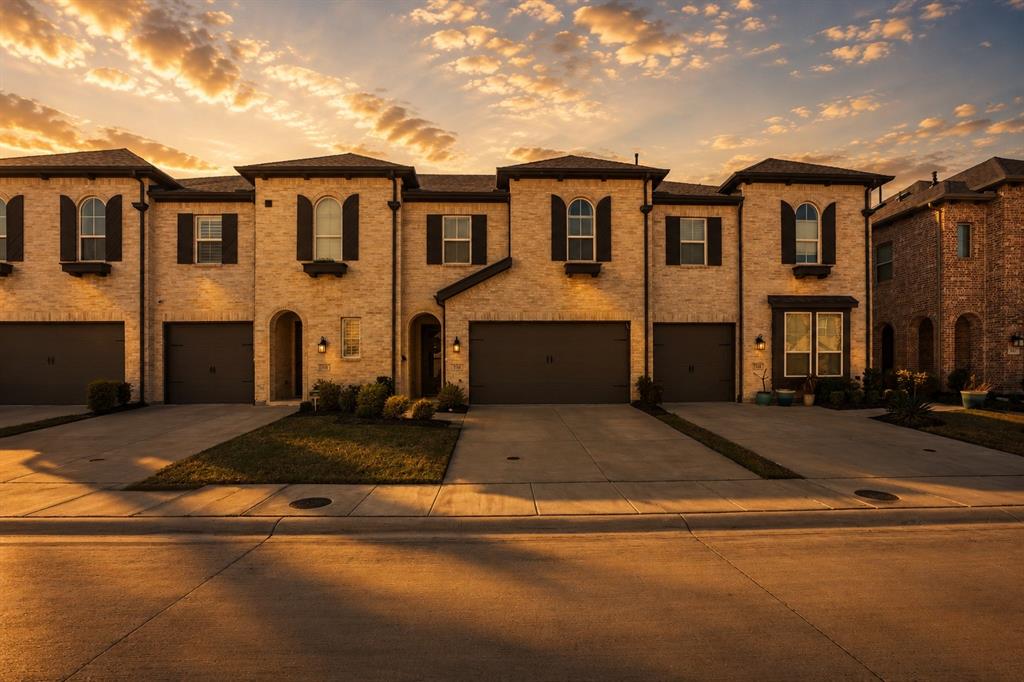 1143 Queensdown Way Forney, TX 75126 - Photo 1 of 40