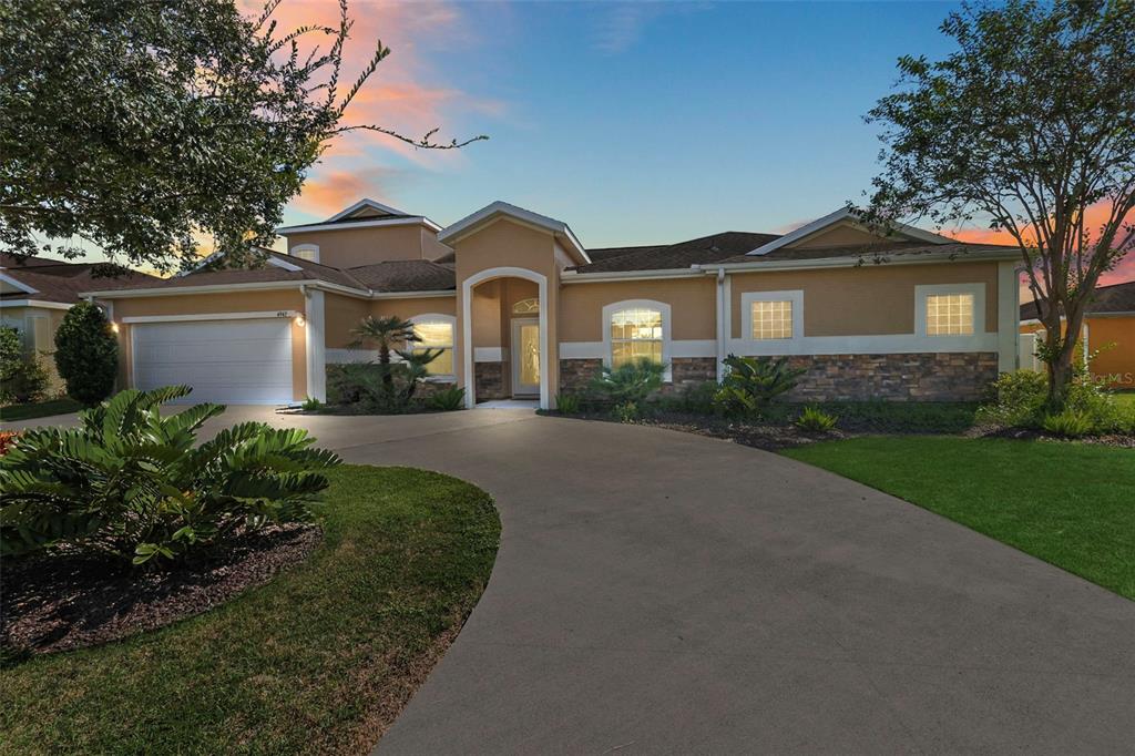 4947 Northeast 124th Road Oxford, FL 34484 - Photo 1 of 1 Front Entry-Twilight