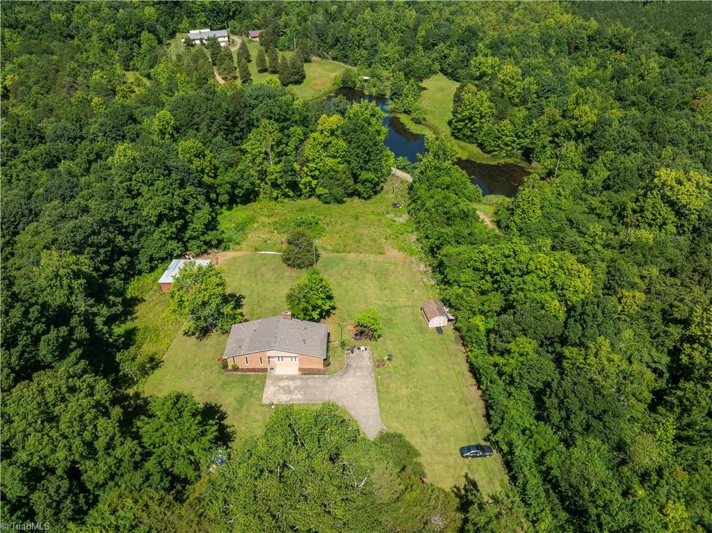 555 John Lookabill Road Lexington, NC 27292 - Photo 6 of 36 Gallery Image 6