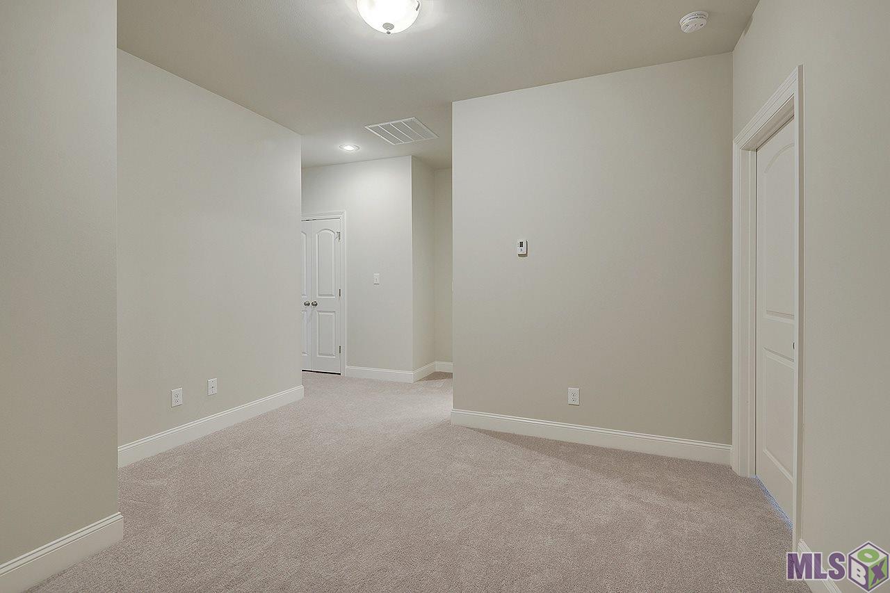 2233 Powerbrook Drive Baton Rouge, LA 70816 - Photo 10 of 17 2233 POWERBROOK DR