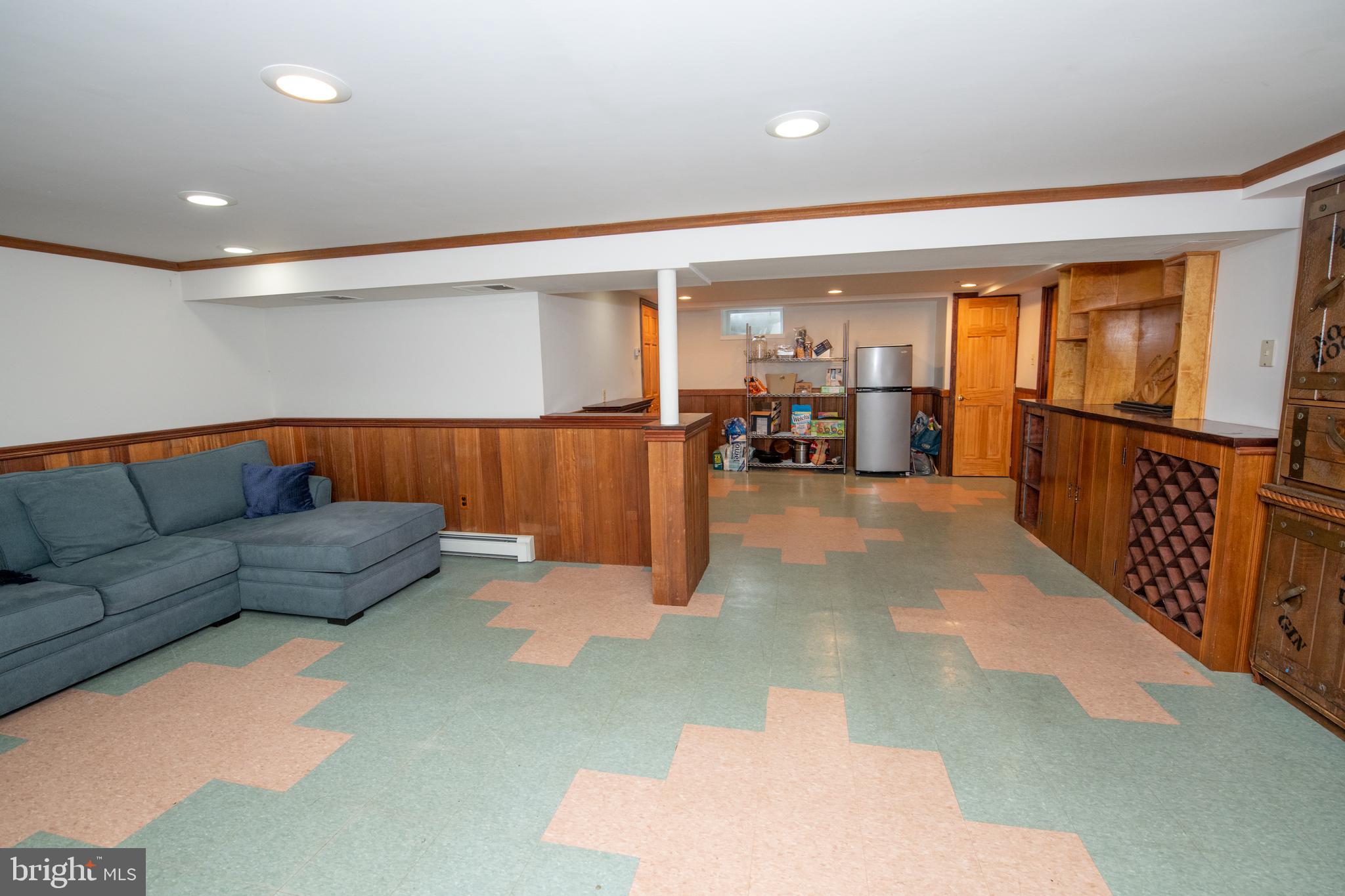 1259 Glenbrook Road Huntingdon Valley, PA 19006 - Photo 63 of 78 a entryway with furniture and rug