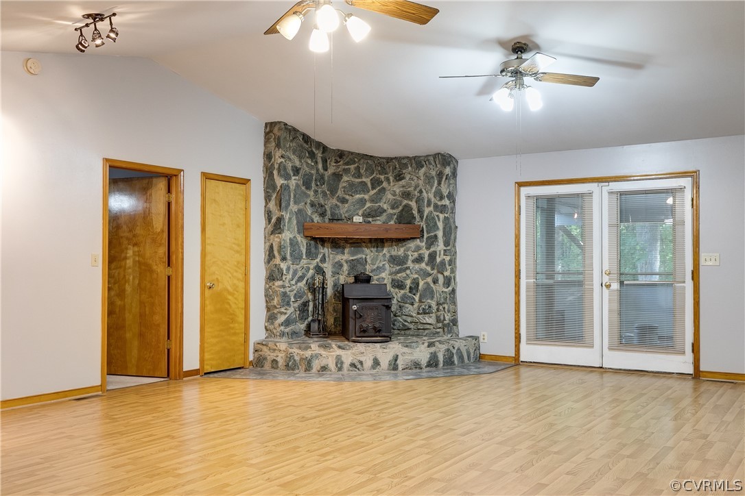 4060 Trice Lane Gum Spring, VA 23065 - Photo 8 of 40 Gallery Image 8
