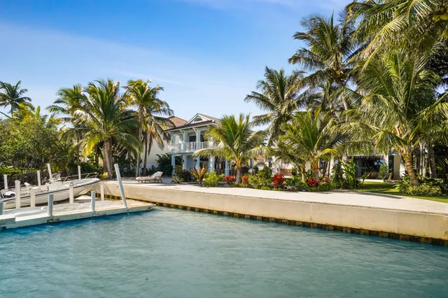 a view of swimming pool and lake view
