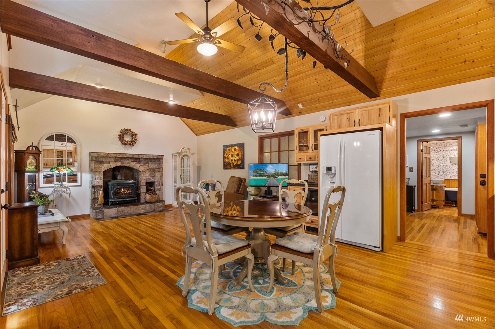 881 Southeast Binns Swiger Loop Road Shelton, WA 98584 - Photo 12 of 40 Gallery Image 12