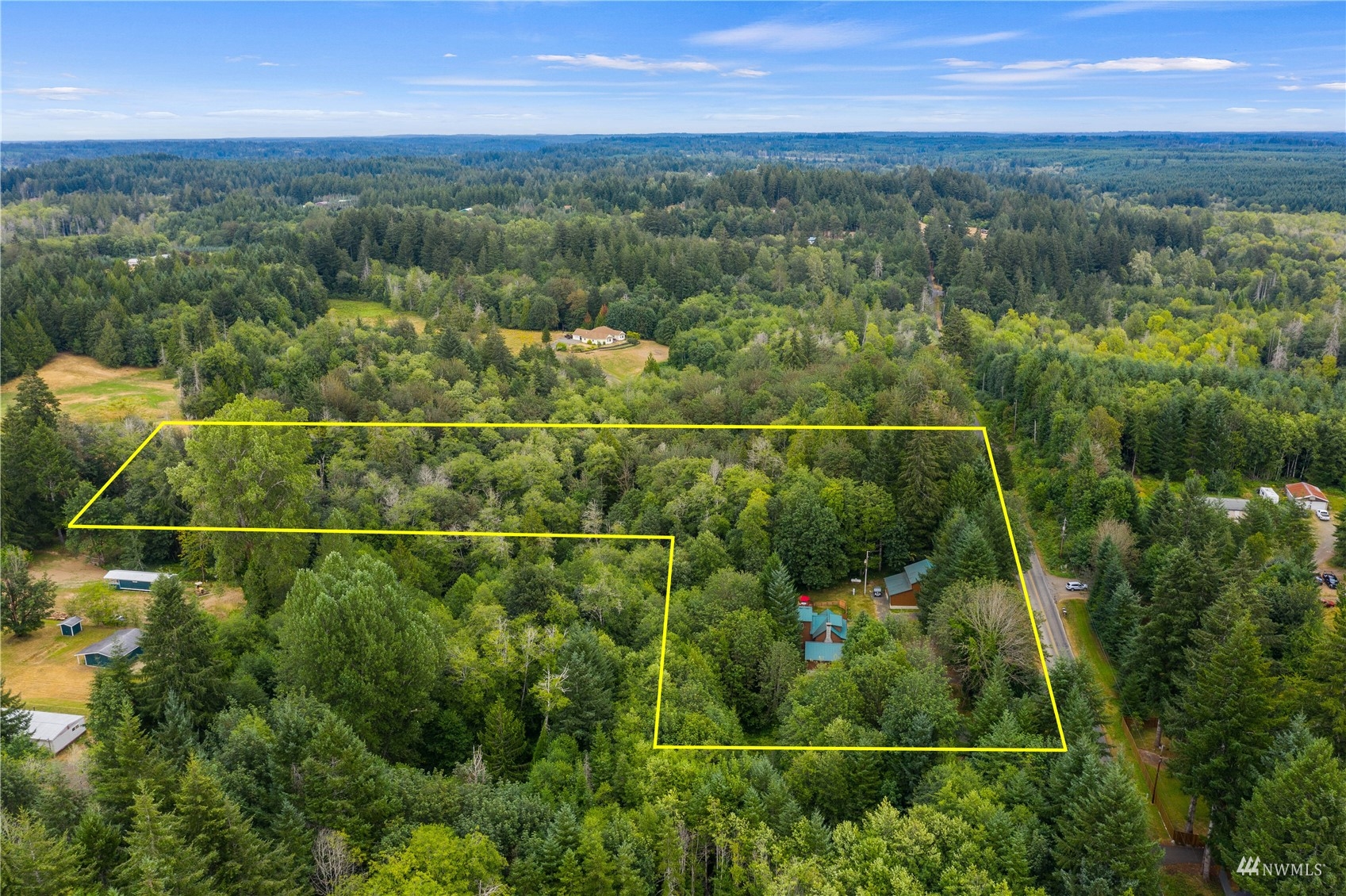 881 Southeast Binns Swiger Loop Road Shelton, WA 98584 - Photo 10 of 40 Gallery Image 10
