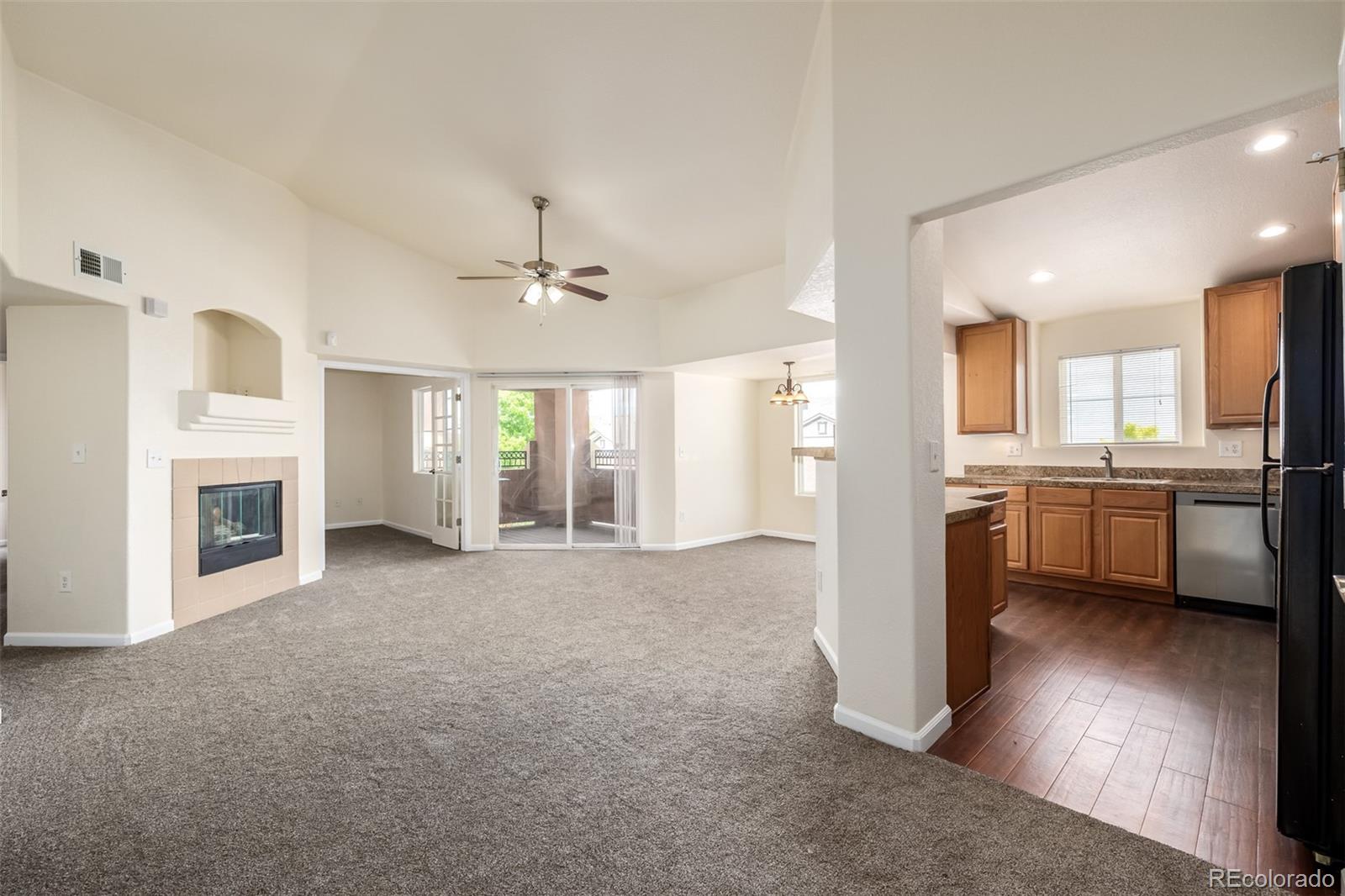 4608 Copeland Lane, Unit 201 Highlands Ranch, CO 80126 - Photo 4 of 50