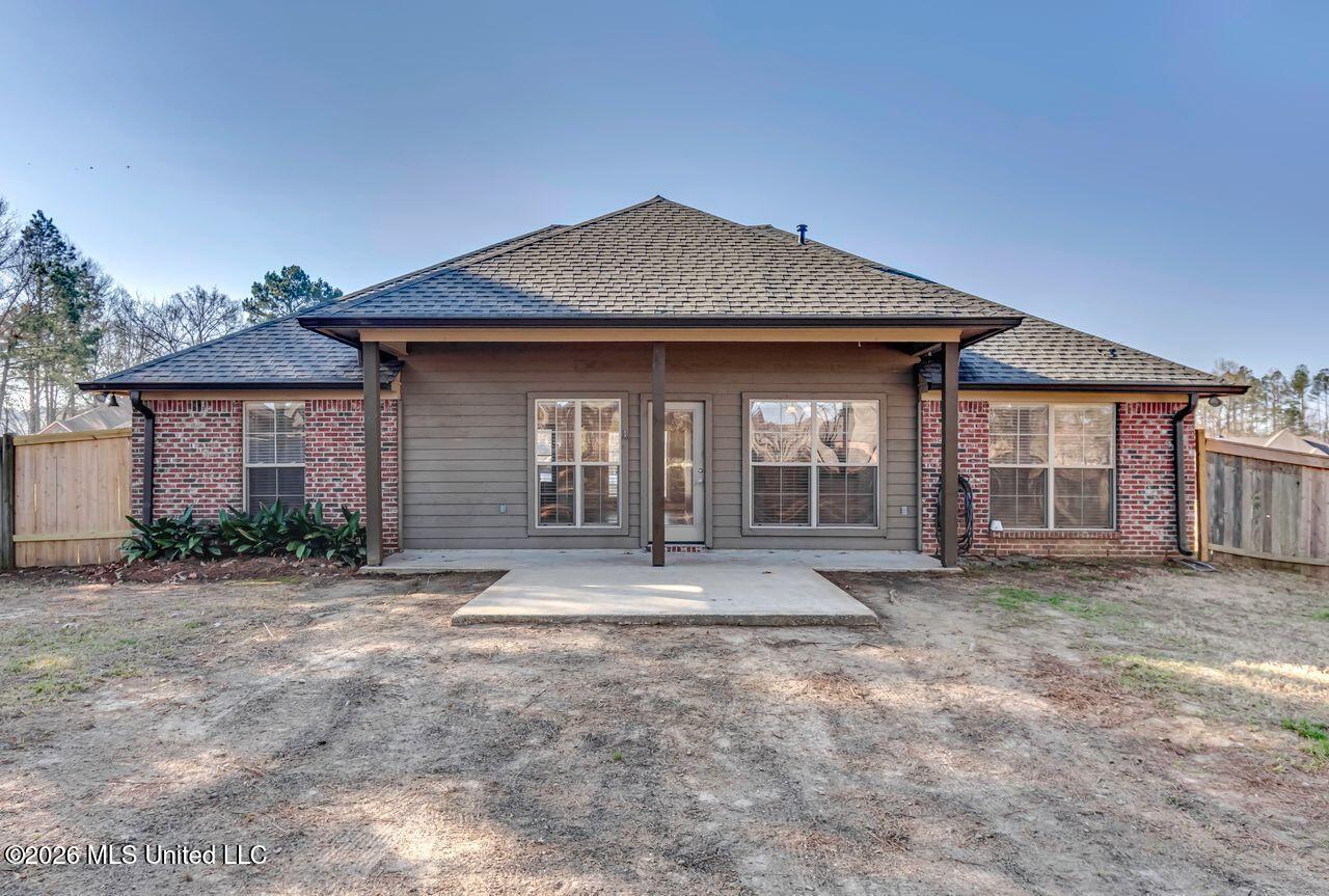 106 Highbury Cove Canton, MS 39046 - Photo 24 of 28 Back of Home 106.2