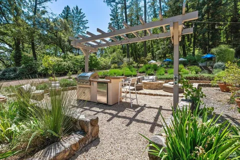 $2,495,000 | 3227 Highway 128, Calistoga, CA 94515