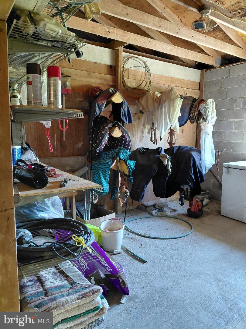 91 Stewart Road Pilesgrove, NJ 08098 - Photo 17 of 27 Equestrian storage space with charm.