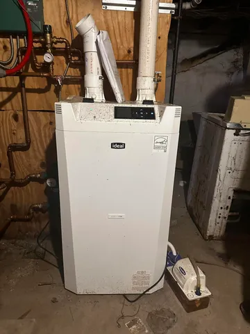 $224,000 | 101 2nd Street, Bangor, ME 04401