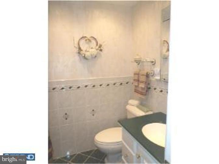 3565 Byrne Road Philadelphia, PA 19154 - Photo 17 of 22 Gallery Image 17