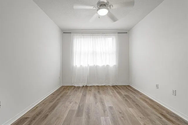 $485,000 | 8520 Northwest 139th Terrace, Unit 1602, Miami Lakes, FL 33016