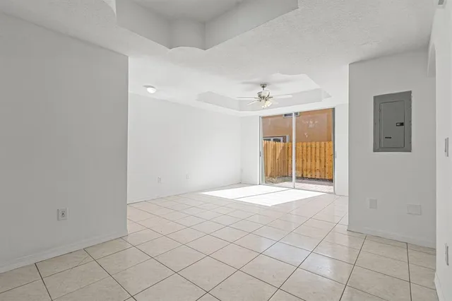 $485,000 | 8520 Northwest 139th Terrace, Unit 1602, Miami Lakes, FL 33016