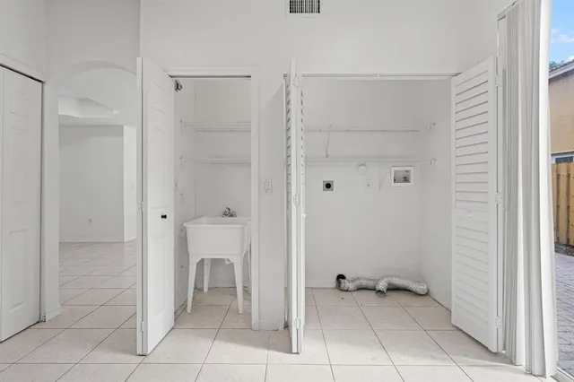 $485,000 | 8520 Northwest 139th Terrace, Unit 1602, Miami Lakes, FL 33016