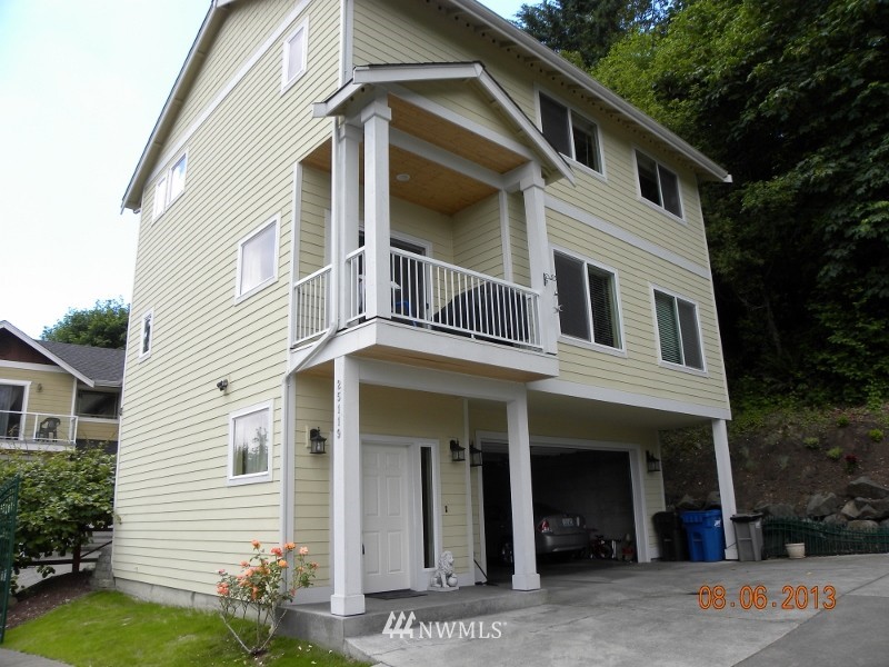 25119 South Reith Road Kent, WA 98032 - Photo 1 of 15 Gallery Image 1