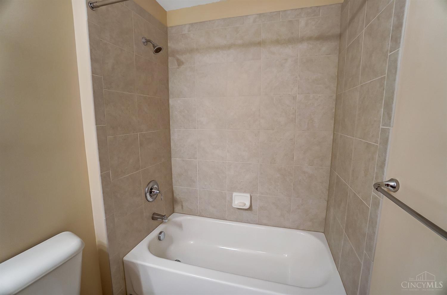 3316 Wasson Road, Unit 4D Cincinnati, OH 45209 - Photo 34 of 45