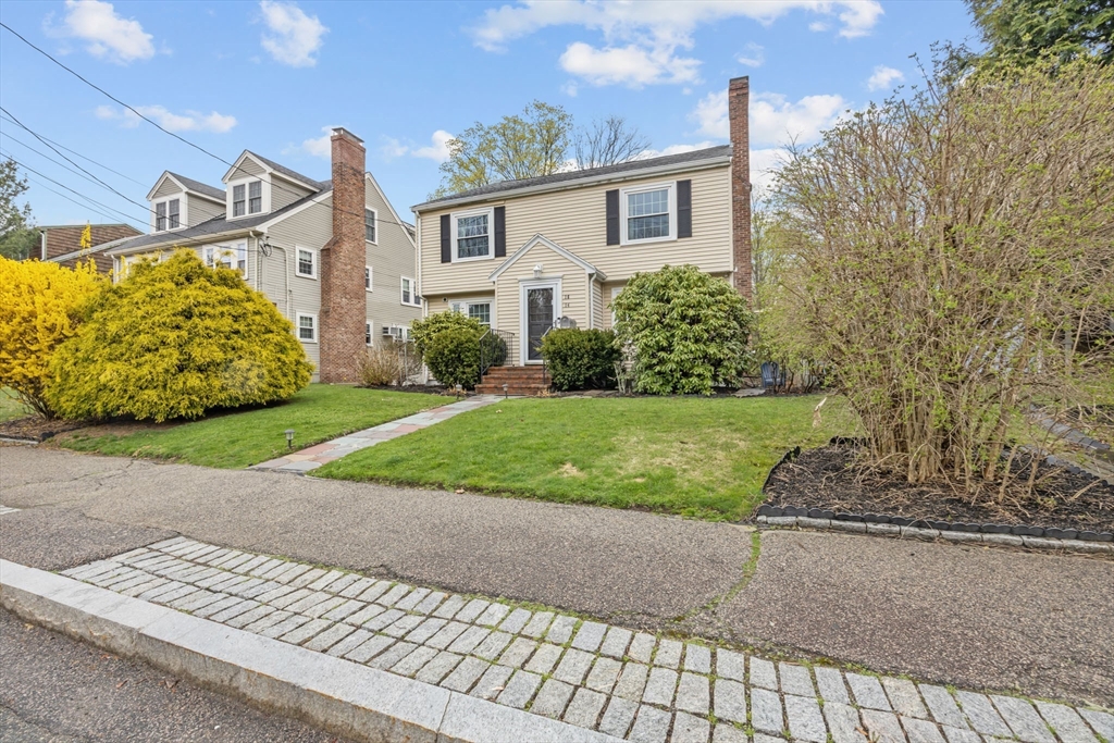 16 Sumner Street, Unit 16 Newton, MA 02459 - Photo 2 of 30