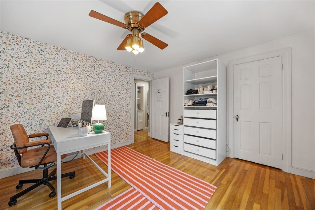 16 Sumner Street, Unit 16 Newton, MA 02459 - Photo 24 of 30