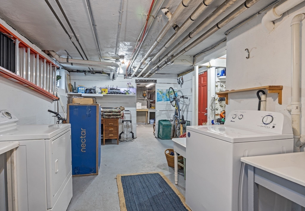 16 Sumner Street, Unit 16 Newton, MA 02459 - Photo 25 of 30