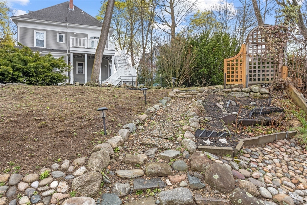 16 Sumner Street, Unit 16 Newton, MA 02459 - Photo 27 of 30