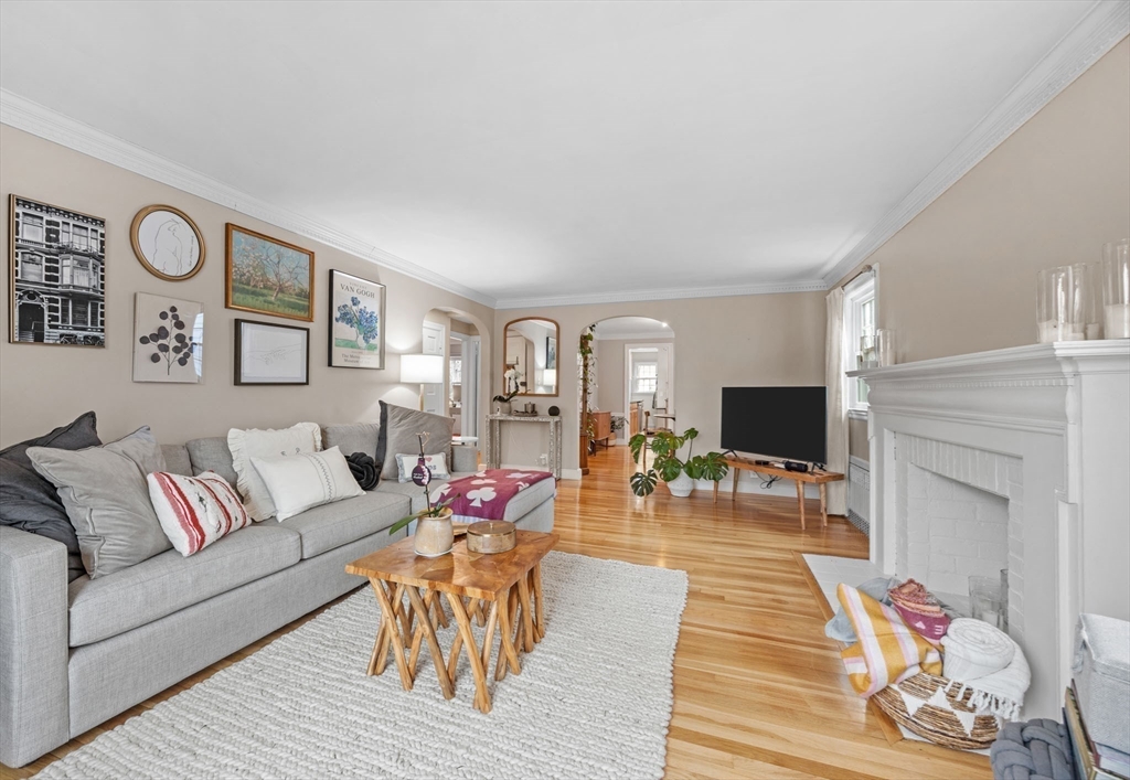 16 Sumner Street, Unit 16 Newton, MA 02459 - Photo 6 of 30