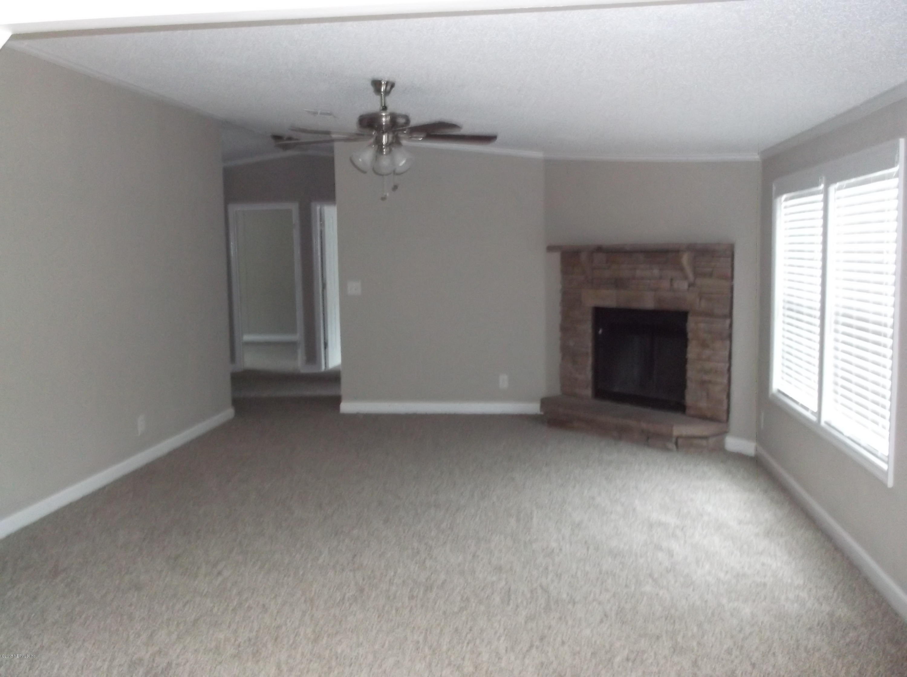 5697 Carter Spencer Road Middleburg, FL 32068 - Photo 8 of 11 Family Room