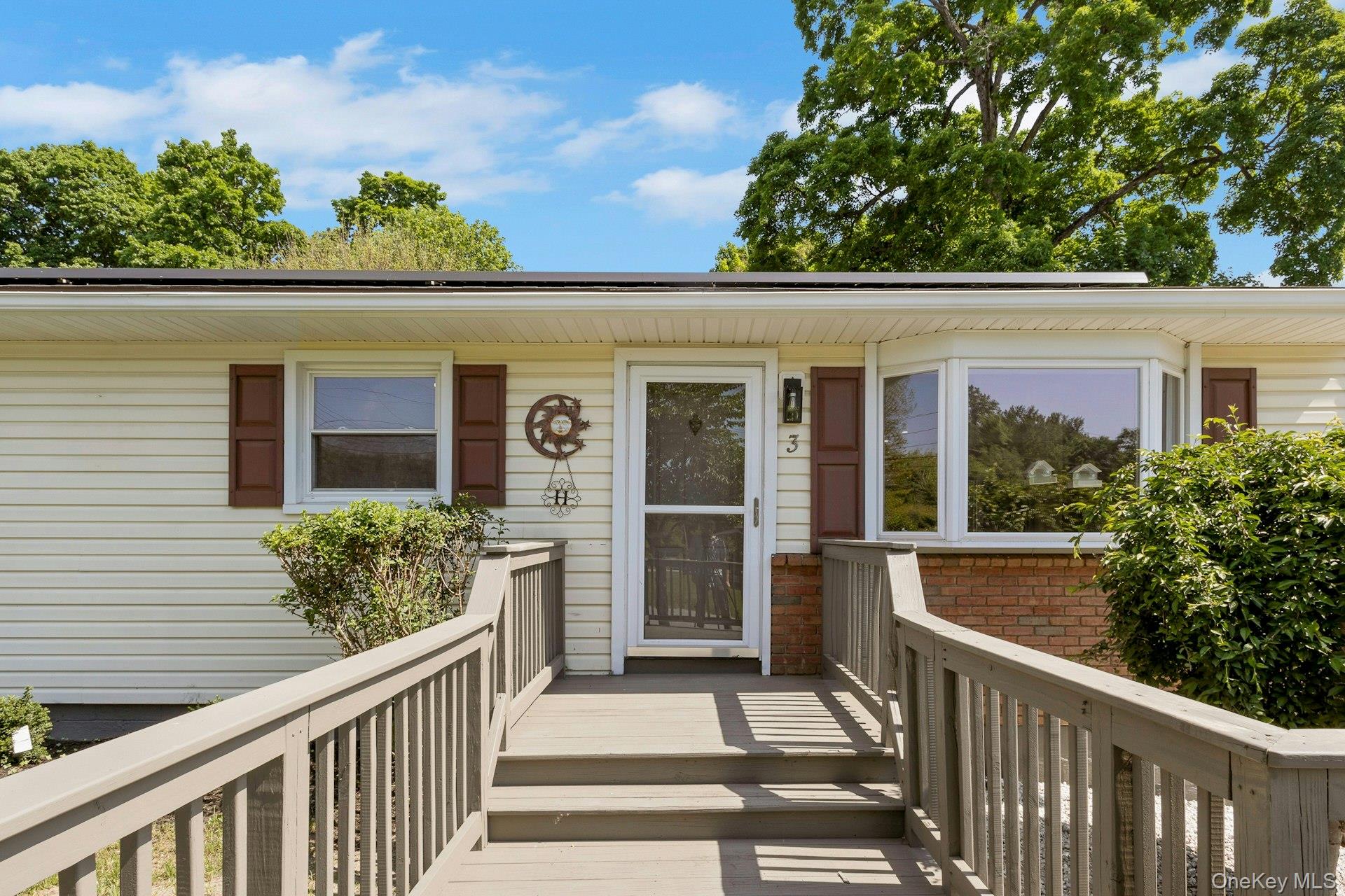 3 Ritter Drive Poughkeepsie, NY 12601 - Photo 5 of 49 Welcome Home to 3 Ritter Dr