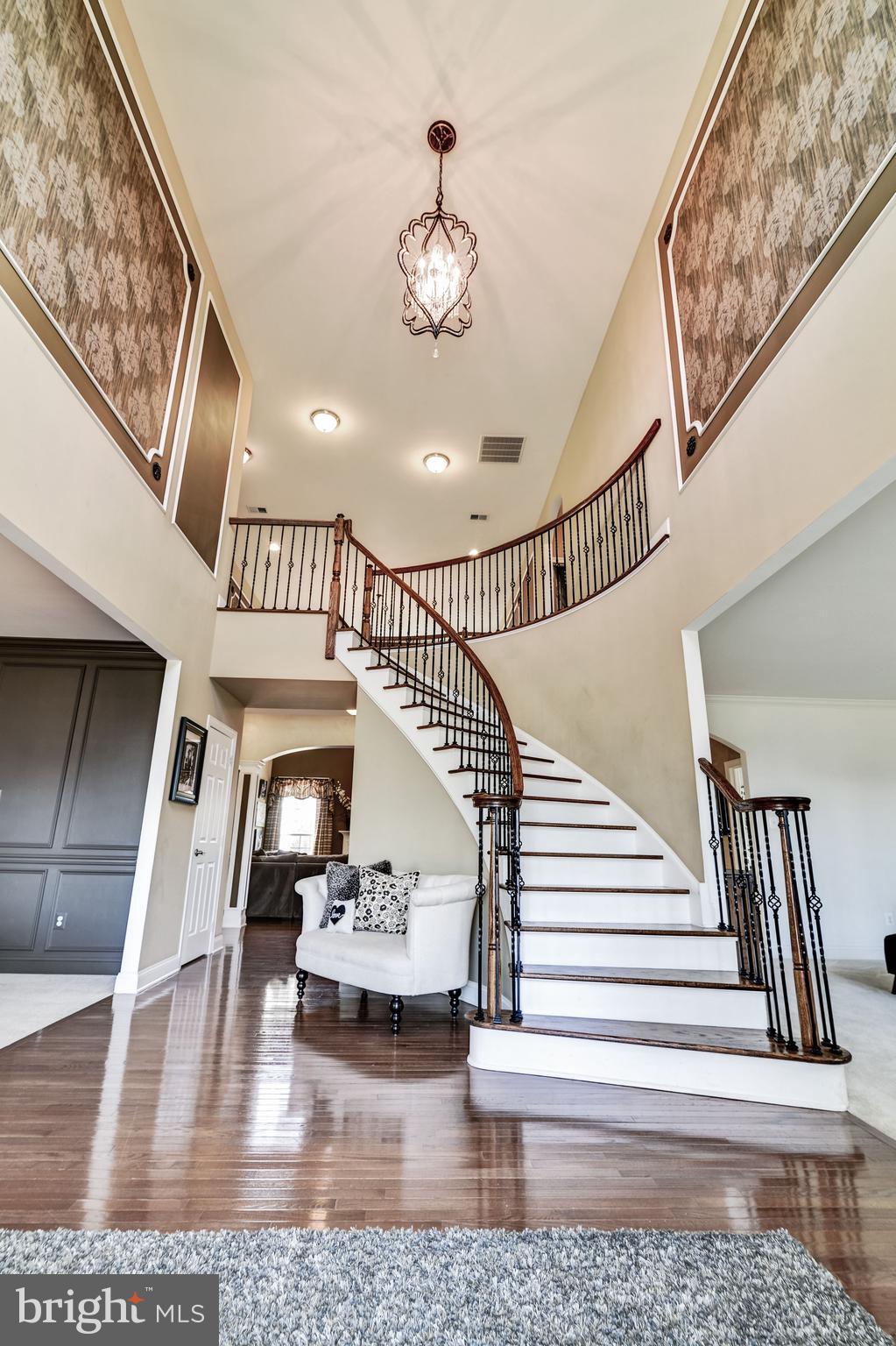 806 Derius Drive Mickleton, NJ 08056 - Photo 5 of 51 Two Story Foyer