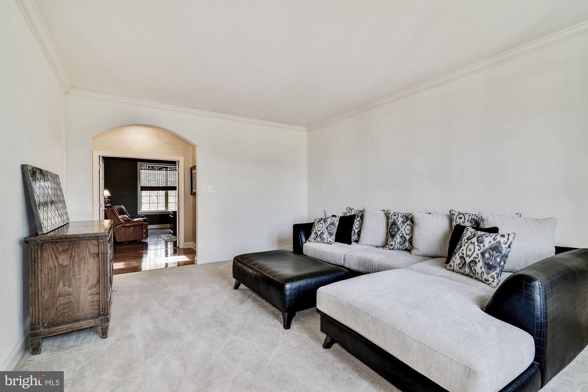 806 Derius Drive Mickleton, NJ 08056 - Photo 6 of 51 Formal Living Room