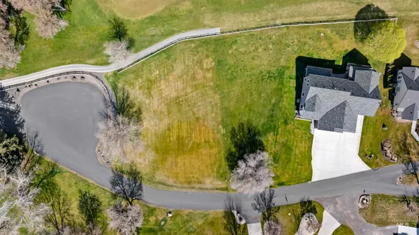 $179,000 | 326 Clear Lake Lane, Buhl, ID 83316