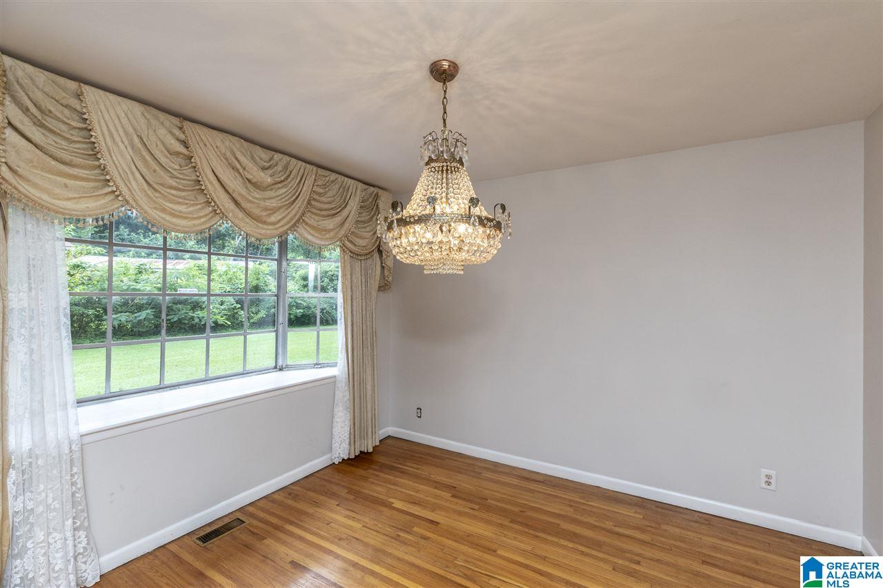 815 Dandridge Road Birmingham, AL 35221 - Photo 3 of 35
