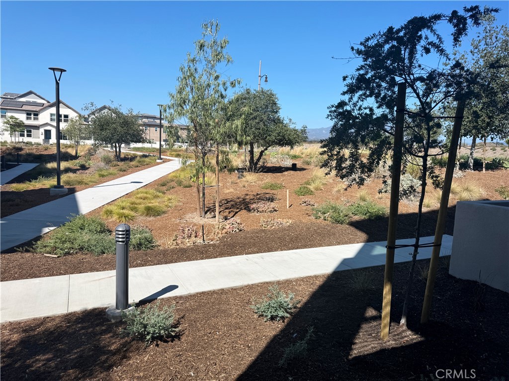 283 Lynx Irvine, CA 92618 - Photo 5 of 28