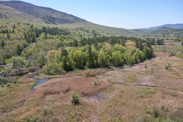 $2,750,000 | 384 Riverbend Drive, Manchester, VT 05254